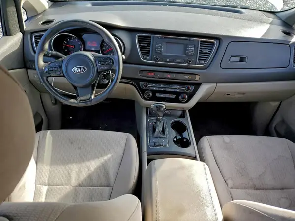 KNDMB5C11G6134245 2016 KIA SEDONA - Image 8