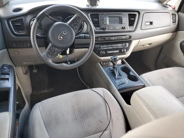 KNDMB5C11G6149439 2016 KIA SEDONA - Image 8