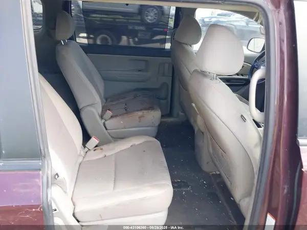 KNDMB5C11G6161218 2016 KIA SEDONA - Image 8