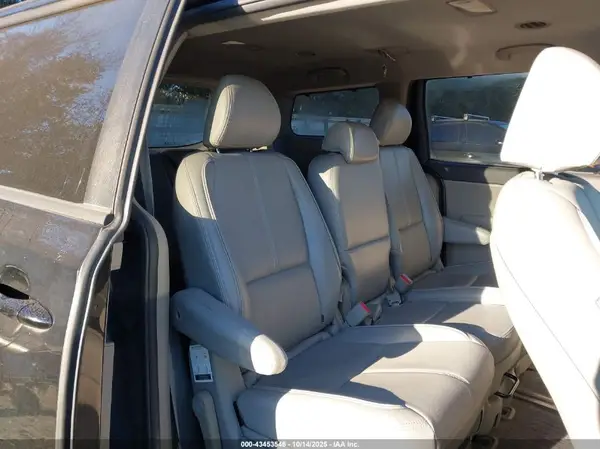 KNDMB5C11G6163311 2016 KIA SEDONA - Image 8