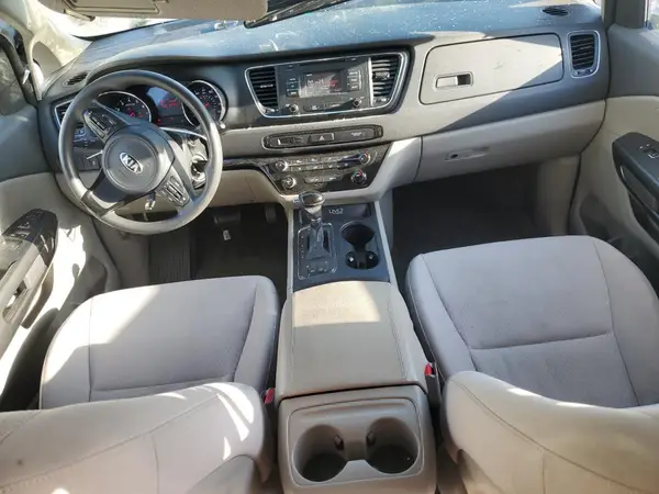 KNDMB5C11G6172199 2016 KIA SEDONA - Image 8