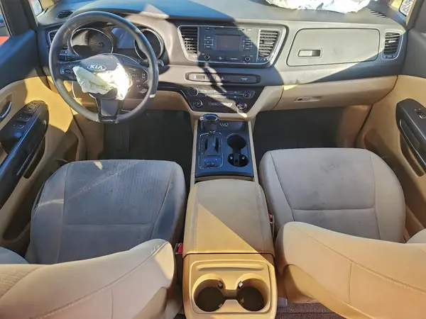 KNDMB5C11G6173322 2016 KIA SEDONA - Image 8