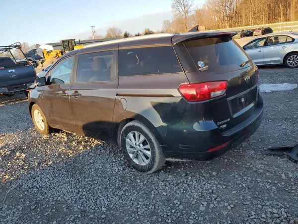 KNDMB5C11G6182831 2016 KIA SEDONA - Image 2
