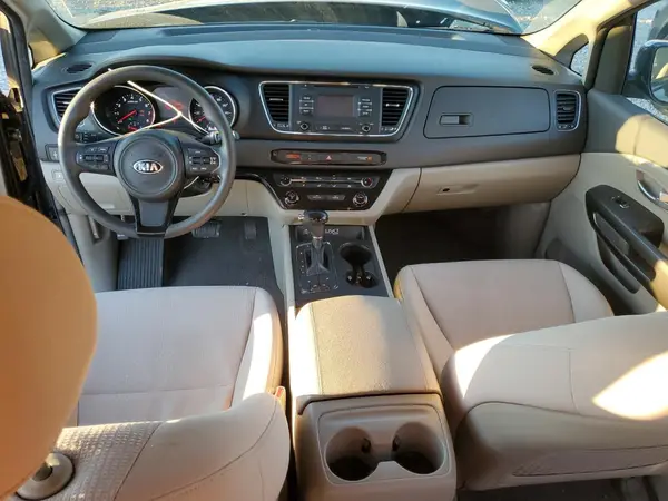 KNDMB5C11G6182831 2016 KIA SEDONA - Image 8