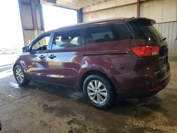 KNDMB5C11G6189150 2016 KIA SEDONA - Image 2