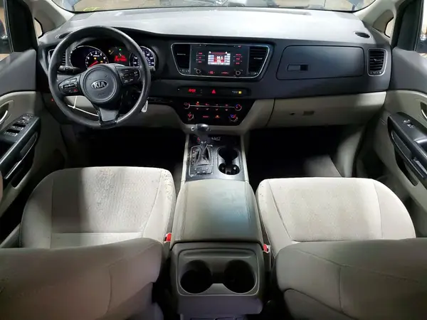 KNDMB5C11G6201779 2016 KIA SEDONA - Image 8