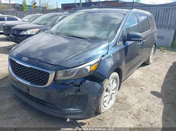 KNDMB5C11G6210174 2016 KIA SEDONA - Image 2