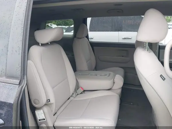 KNDMB5C11H6219880 2017 KIA SEDONA - Image 8