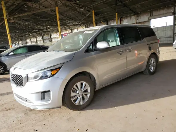 KNDMB5C11H6233827 2017 KIA SEDONA - Image 1