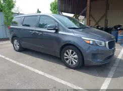 KNDMB5C11H6245072 2017 KIA SEDONA