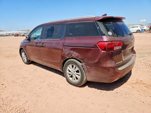KNDMB5C11H6267427 2017 KIA SEDONA - Image 2