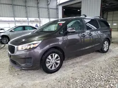 KNDMB5C11H6281277 2017 KIA SEDONA