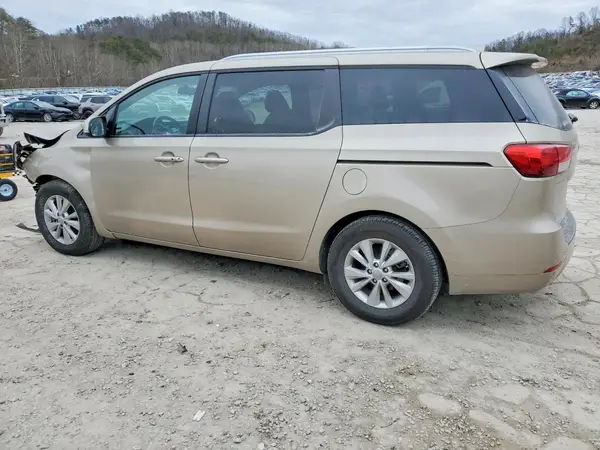 KNDMB5C11H6307215 2017 KIA SEDONA - Image 2