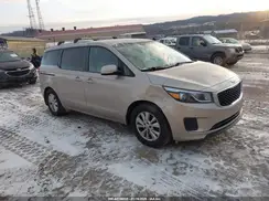 KNDMB5C11H6310132 2017 KIA SEDONA