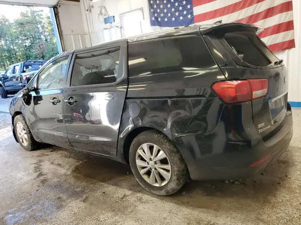 KNDMB5C11H6311765 2017 KIA SEDONA - Image 2