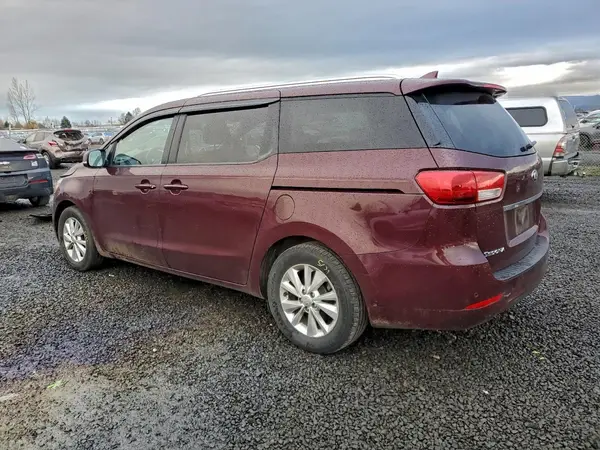 KNDMB5C11H6320157 2017 KIA SEDONA - Image 2