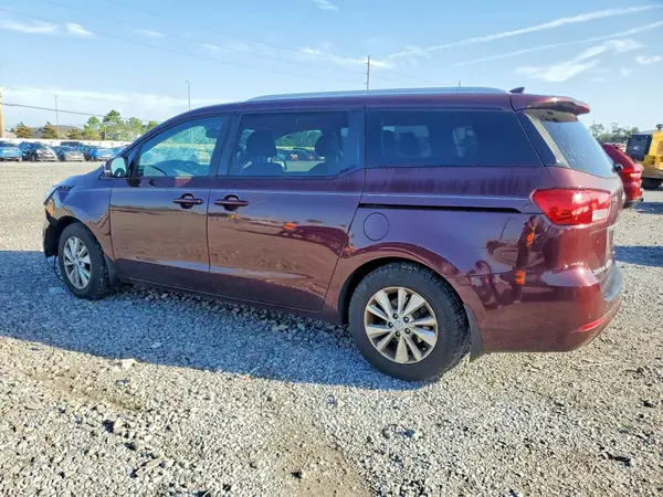 KNDMB5C11H6329327 2017 KIA SEDONA - Image 2