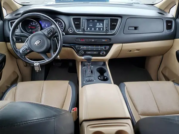 KNDMB5C11H6339209 2017 KIA SEDONA - Image 8