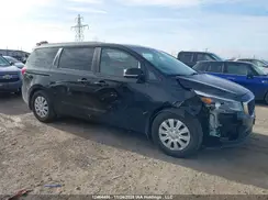KNDMB5C11J6369915 2018 KIA SEDONA