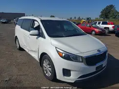 KNDMB5C11J6370014 2018 KIA SEDONA
