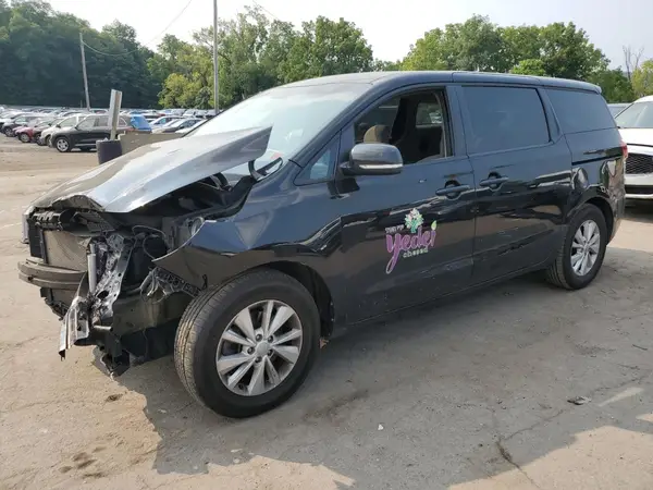 KNDMB5C11J6387802 2018 KIA SEDONA - Image 1