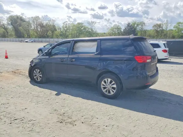 KNDMB5C11J6405876 2018 KIA SEDONA - Image 2