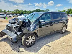 KNDMB5C11J6425383 2018 KIA SEDONA