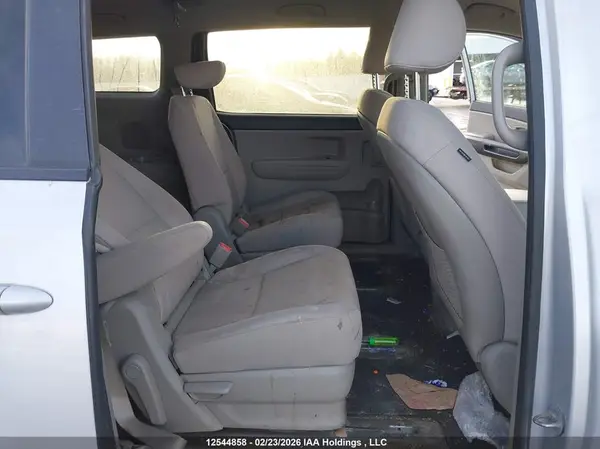 KNDMB5C11K6471250 2019 KIA SEDONA - Image 8