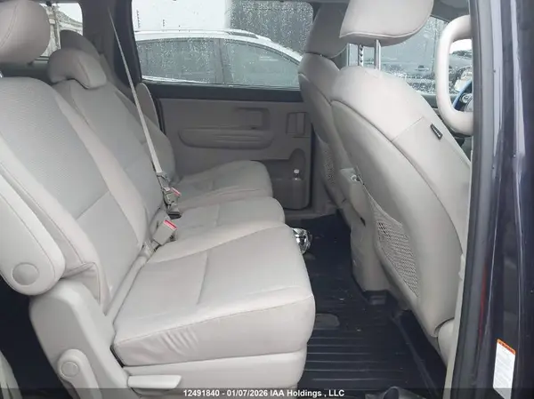 KNDMB5C11K6501301 2019 KIA SEDONA - Image 8
