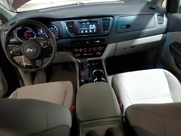 KNDMB5C11K6526635 2019 KIA SEDONA - Image 8