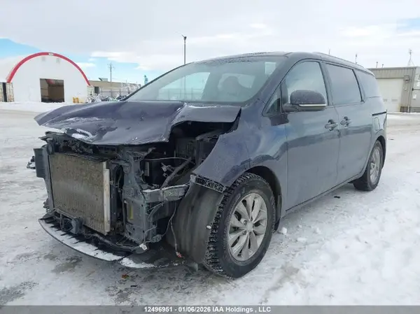 KNDMB5C11L6564206 2020 KIA SEDONA - Image 2