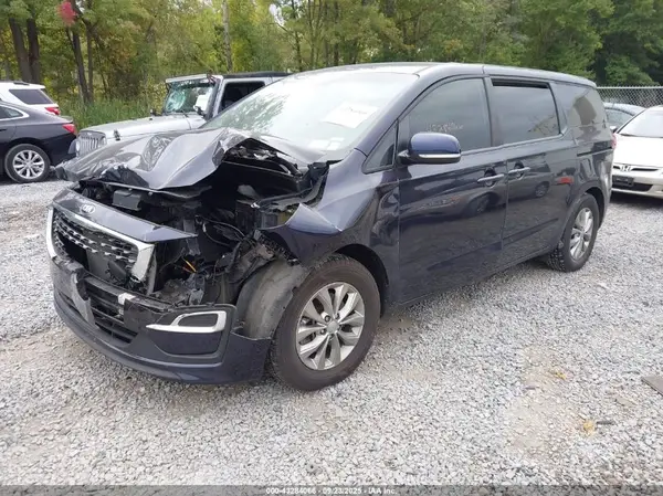 KNDMB5C11L6619804 2020 KIA SEDONA - Image 2