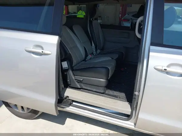 KNDMB5C11L6635906 2020 KIA SEDONA - Image 8