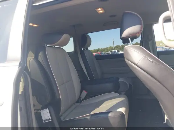 KNDMB5C11L6642628 2020 KIA SEDONA - Image 8