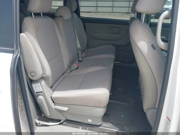 KNDMB5C11M6663643 2021 KIA SEDONA - Image 8