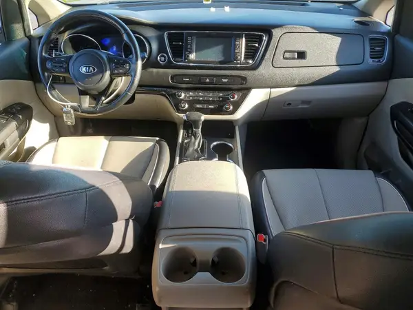 KNDMB5C11M6667689 2021 KIA SEDONA - Image 8