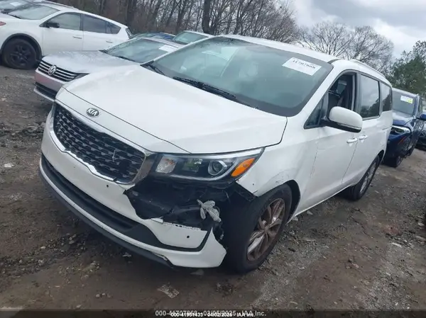 KNDMB5C11M6671063 2021 KIA SEDONA - Image 2