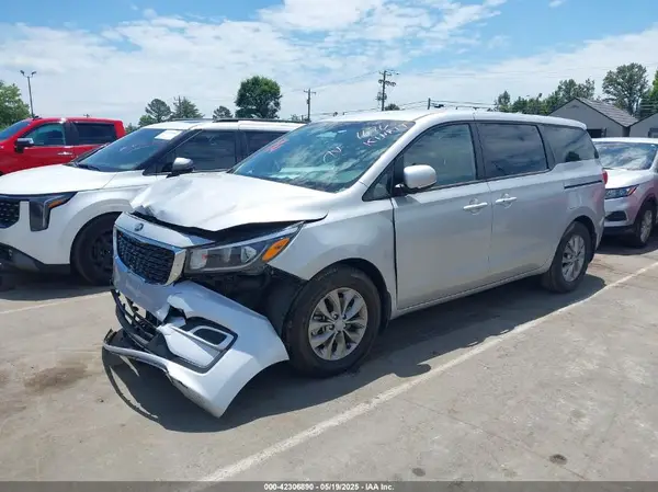 KNDMB5C11M6671676 2021 KIA SEDONA - Image 2