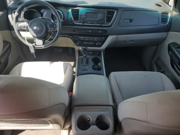 KNDMB5C12G6082088 2016 KIA SEDONA - Image 8