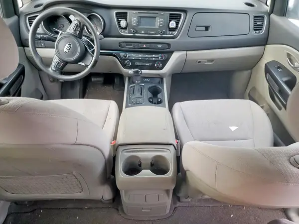 KNDMB5C12G6082138 2016 KIA SEDONA - Image 8