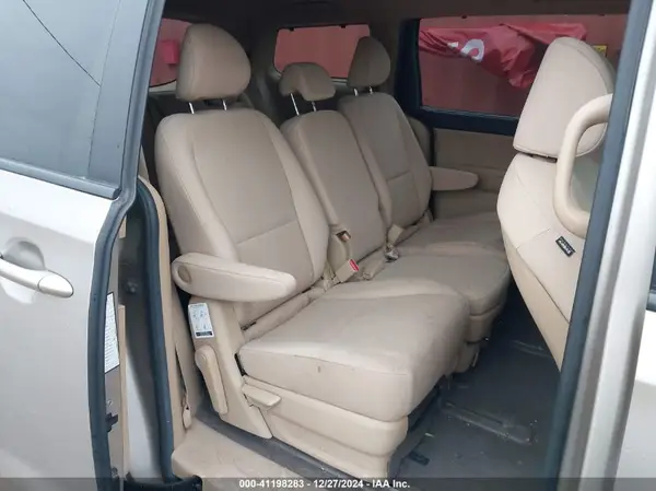 KNDMB5C12G6087128 2016 KIA SEDONA - Image 8