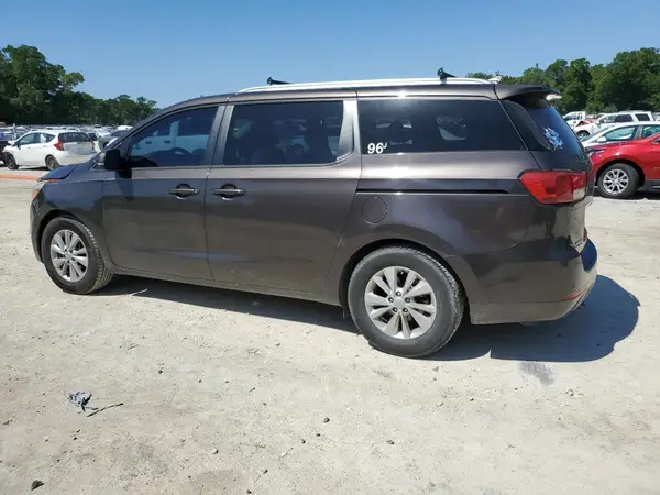 KNDMB5C12G6088943 2016 KIA SEDONA - Image 2