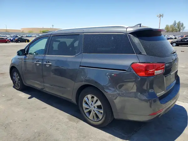 KNDMB5C12G6089302 2016 KIA SEDONA - Image 2