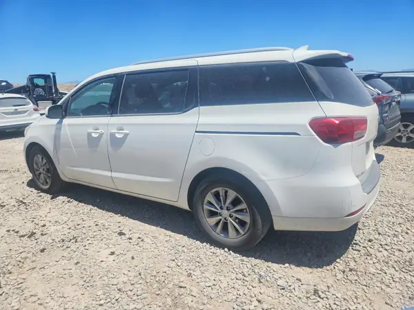 KNDMB5C12G6092216 2016 KIA SEDONA - Image 2