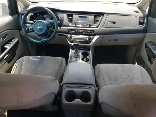 KNDMB5C12G6092667 2016 KIA SEDONA - Image 8