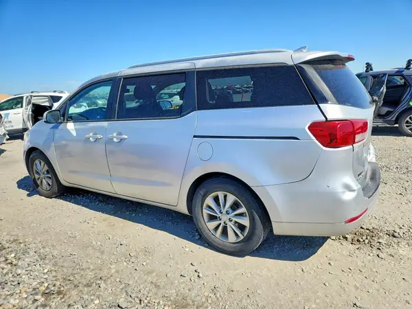 KNDMB5C12G6092961 2016 KIA SEDONA - Image 2