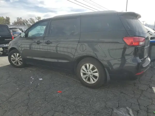 KNDMB5C12G6099666 2016 KIA SEDONA - Image 2