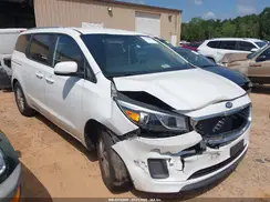 KNDMB5C12G6102890 2016 KIA SEDONA