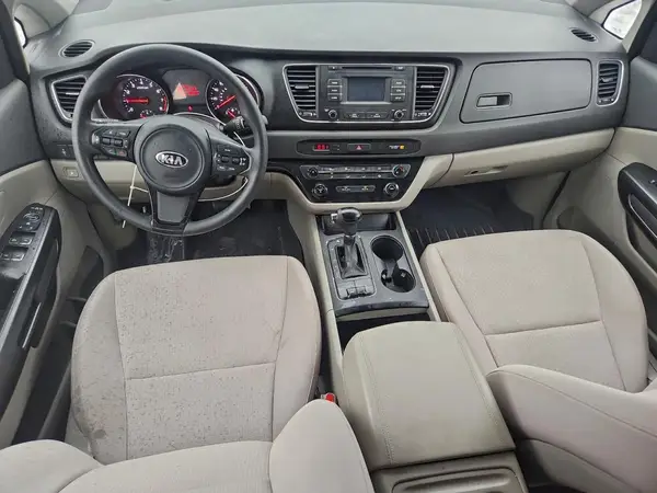 KNDMB5C12G6112304 2016 KIA SEDONA - Image 8