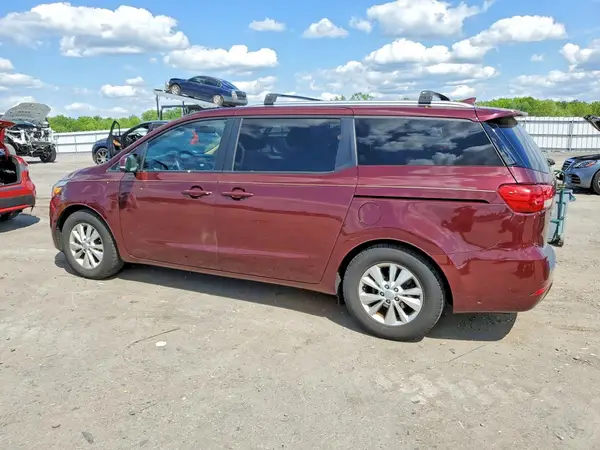 KNDMB5C12G6124128 2016 KIA SEDONA - Image 2